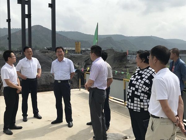 市人大常委會黨組副書記、副主任樊文浩一行調研泓源公司項目建設情況(圖2)