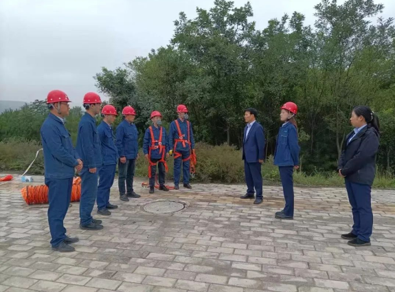 防患未然 未雨綢繆--泓源能源供應公司開展2021年供熱突發事件綜合應急演練(圖6)