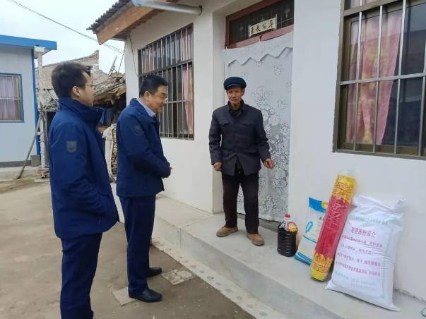 市產投集團深入幫扶村開展春節慰問(圖2)